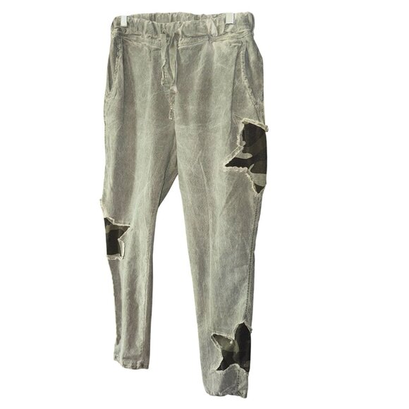 Tempo Paris Gray Jogger Pants With Camo Star Patches - Picture 11 of 12